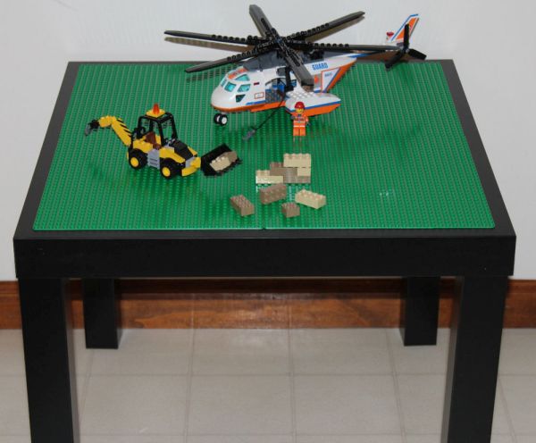 Lego Table