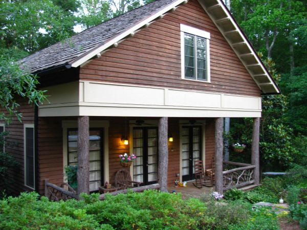 cottage-style-house-2