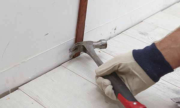 removing-laminate-flooring-1