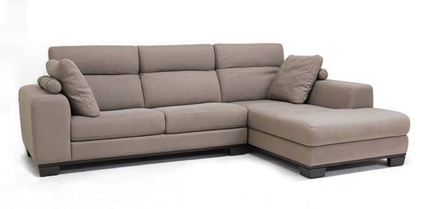 buying-a-couch-3