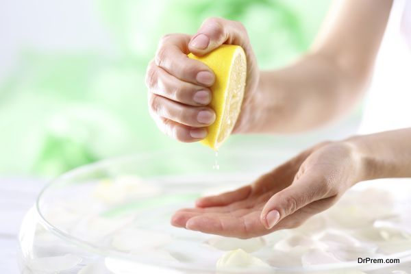 lemon-juice-is-an-effective-remedy