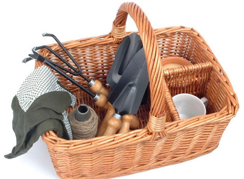 House warming gift basket ideas you can make yourself