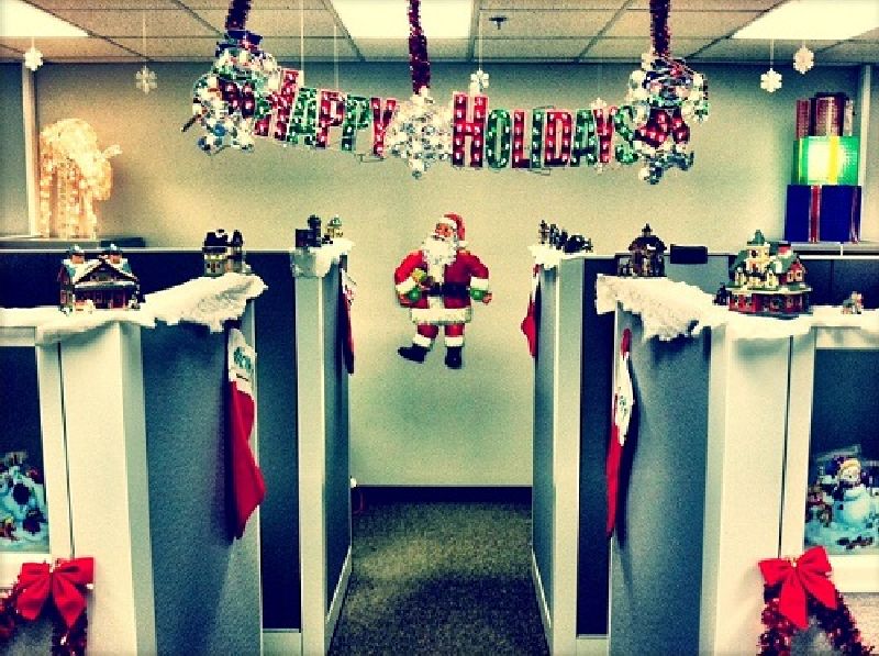 Innovative Christmas decoration ideas for your corporate office