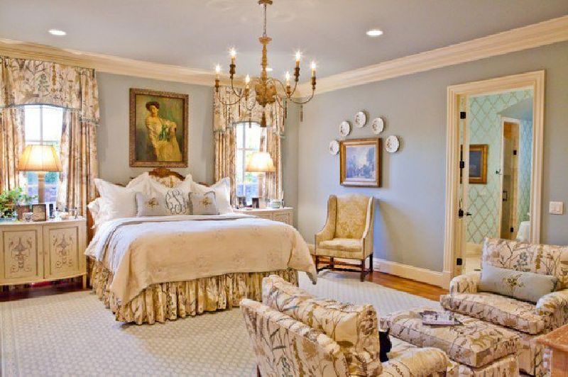 charming-Victorian-bedroom