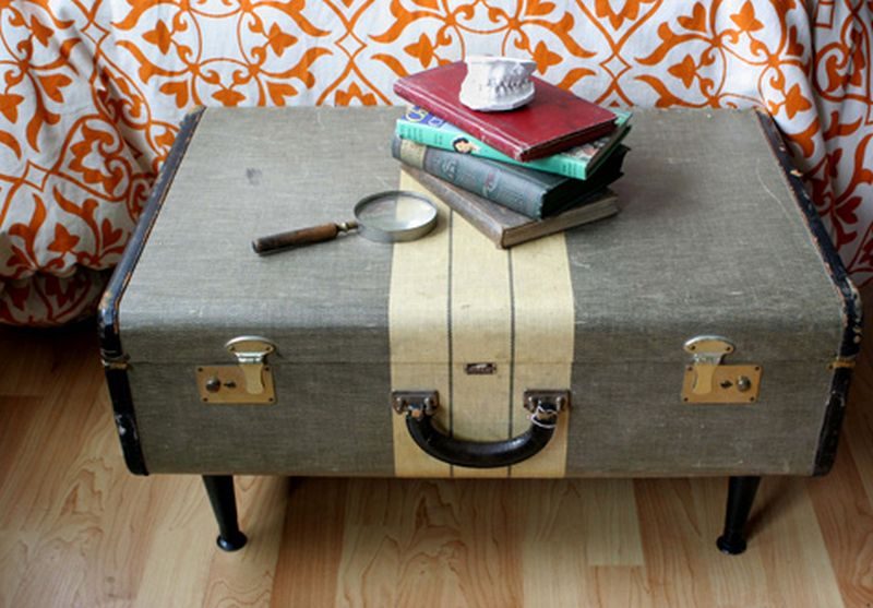 Old suitcase coffee table