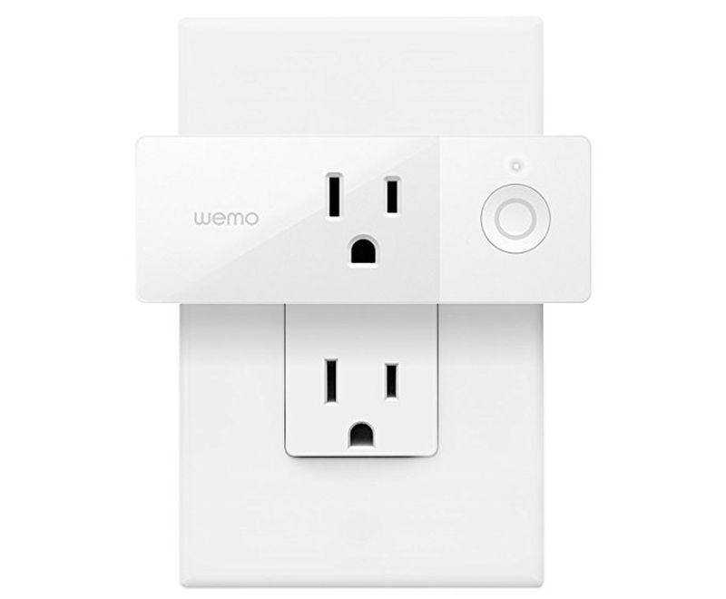 Smart outlets and plugs