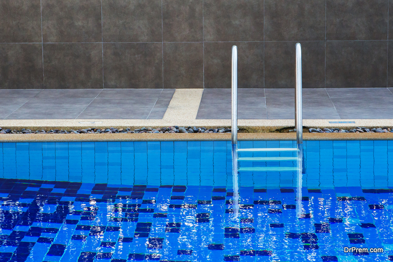 Clean-Your-Home-Pool-Tiles