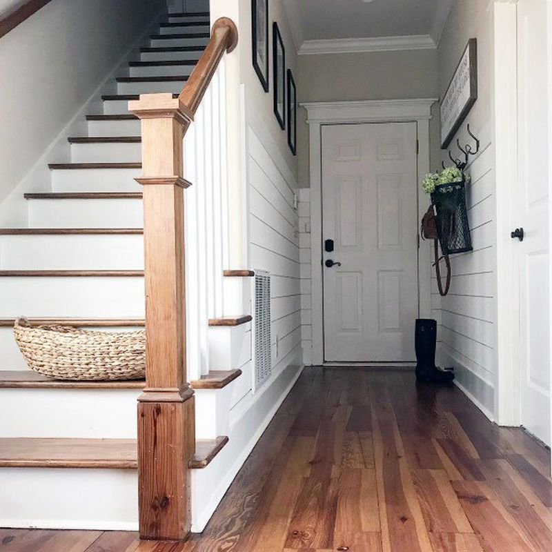 Entryway shiplap wall ideas