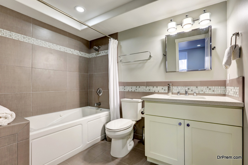 Simple Tips to Help Make an Old Bathroom Feel New